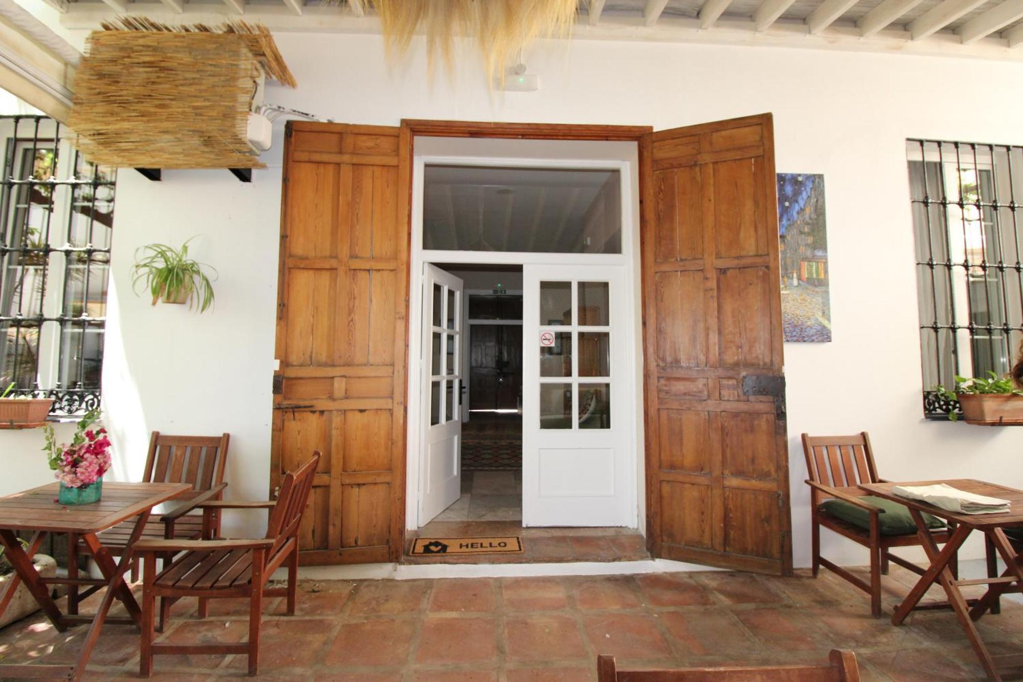 Hostal Las Acacias — Photos 2