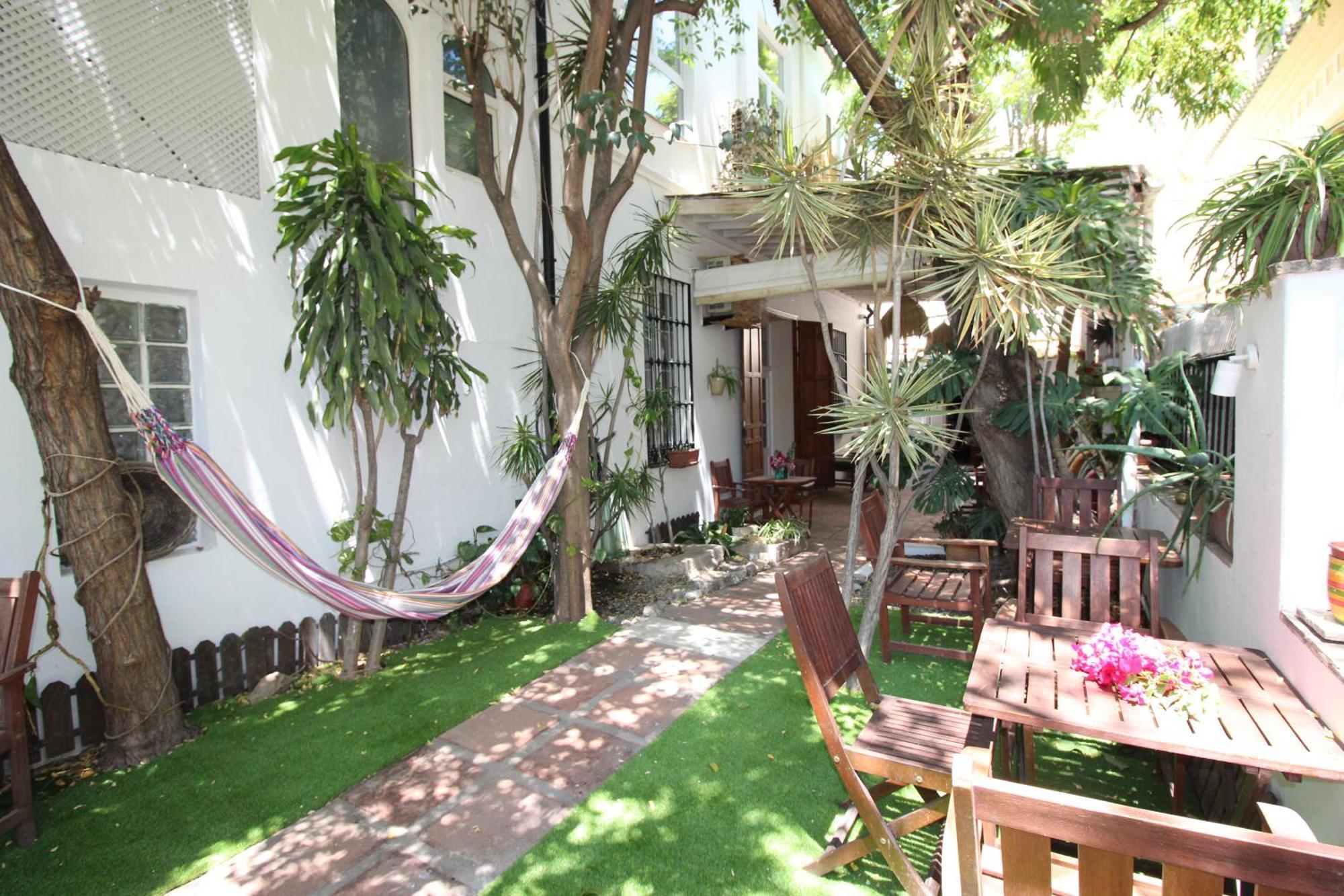Hostal Las Acacias — Photos 3